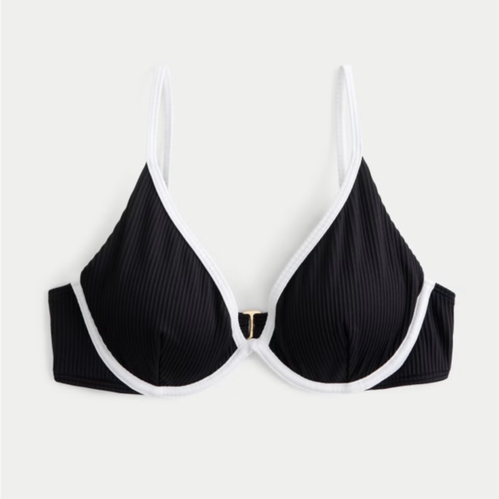 Hollister ribbed plunge underwire black and white bikini top.  Size S
